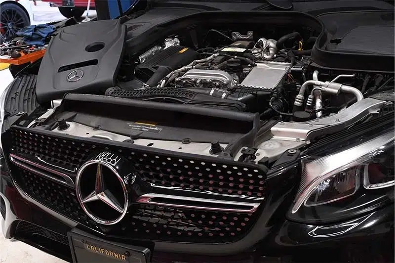 Mercedes GLC 300 engine repair