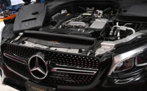 Mercedes GLC 300 engine