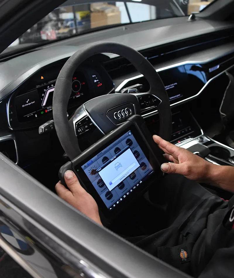 Audi RS diagnostic in Reseda