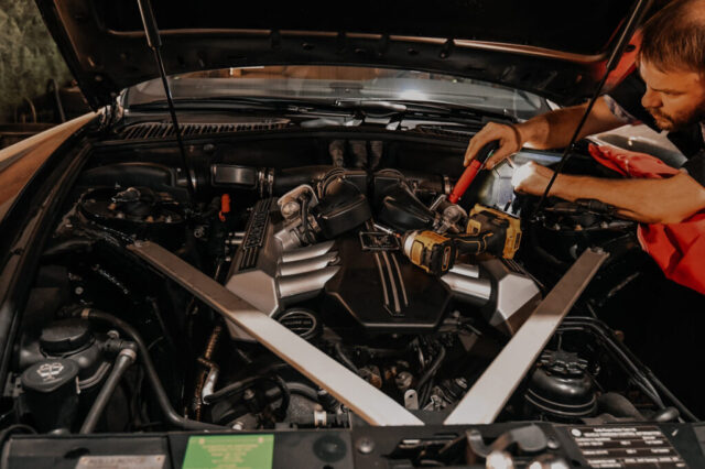 rolls-royce-v12-engine-repair-los-angeles Rolls-Royce V12 engine diagnostics at European Auto Service Los Angeles