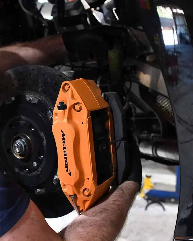 McLaren suspension
